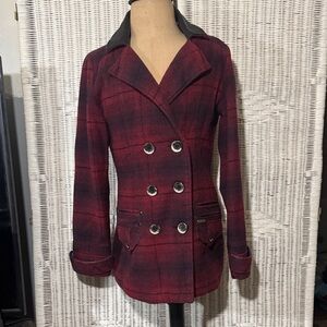 Powder River Outfitters by Panhandle double-Breasted Plaid Pea Coat red black Sm